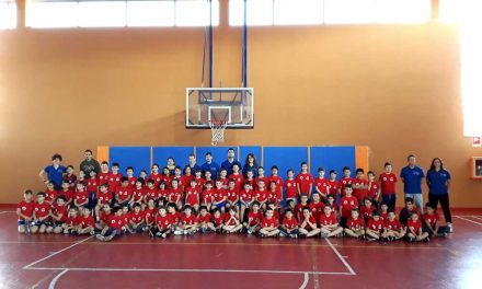Sorrisi e divertimento per il terzo atto di “A scuola di basket”